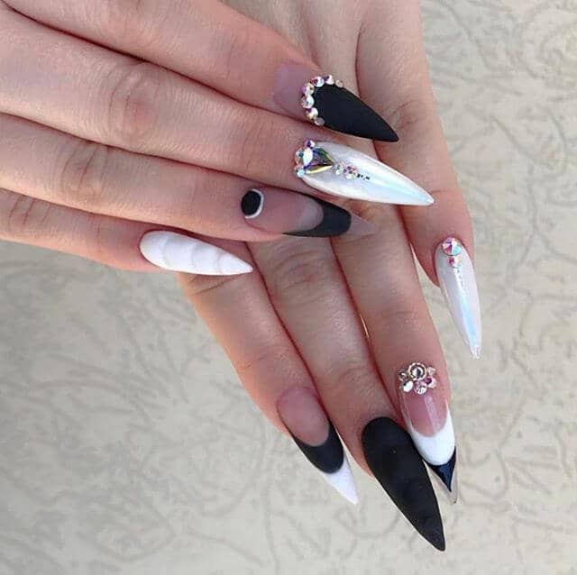 diamonds and pearls in black and white nails 