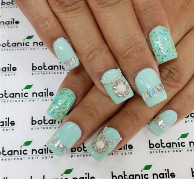 teal nail designs