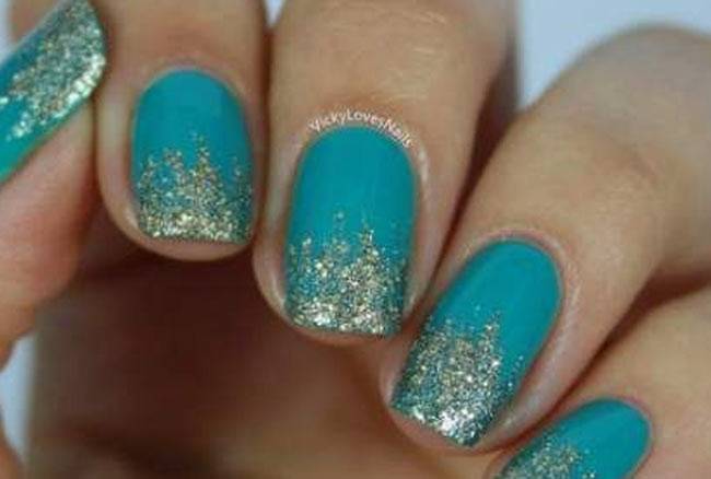 teal nail designs